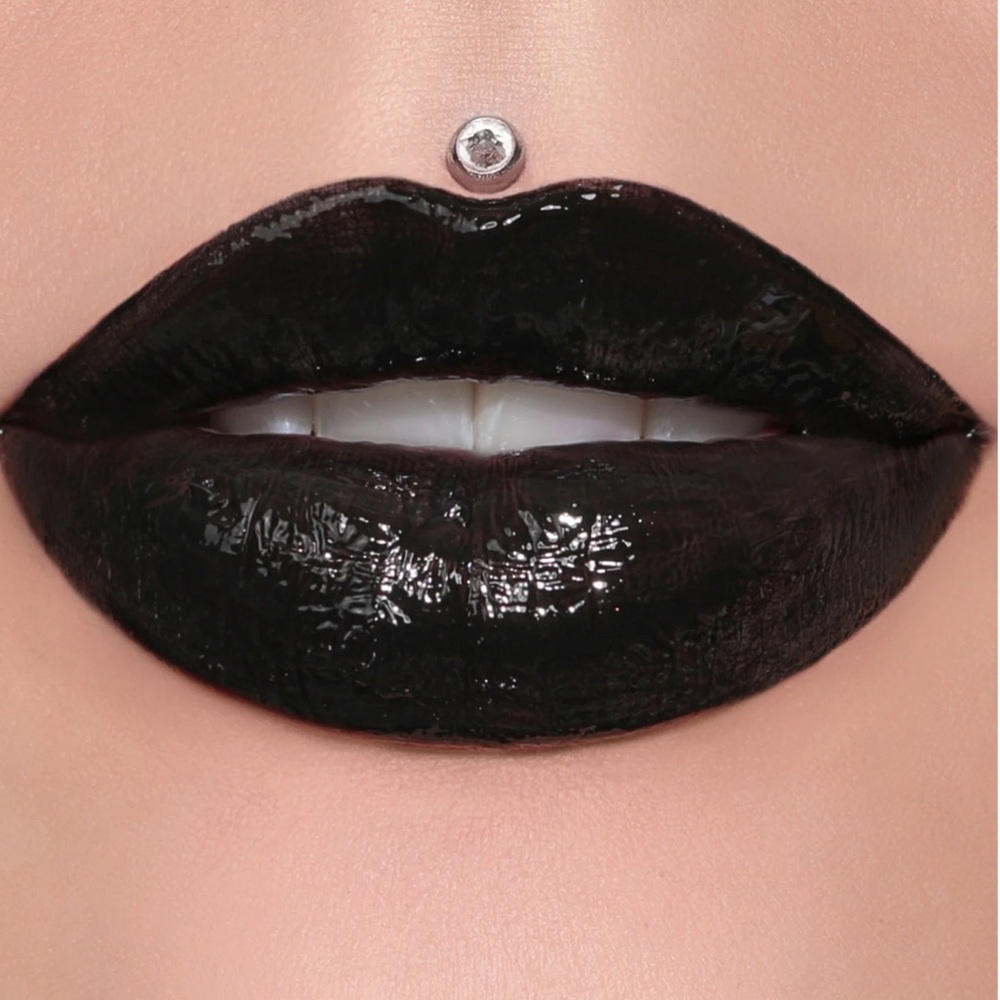 NEW Jeffree Star Supreme Gloss in Weirdo Black Full Pigment Vegan Cruelty Free